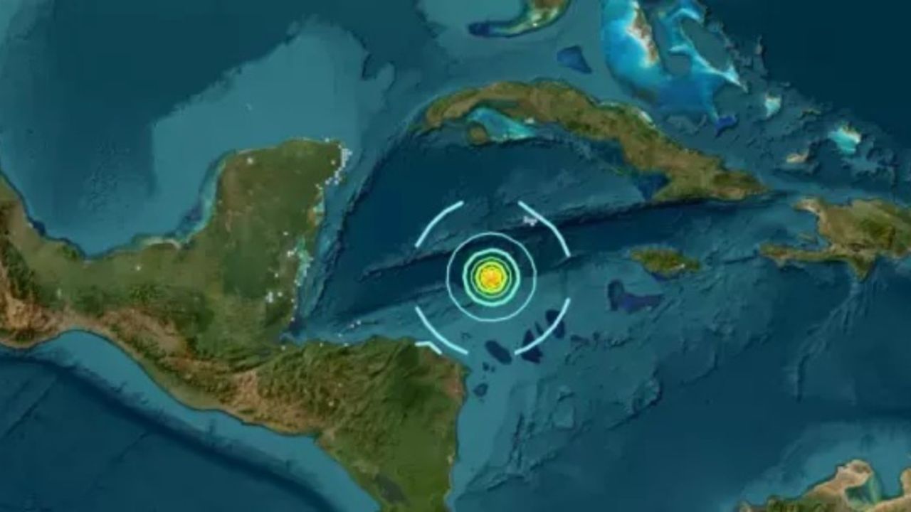 Karayipler’de 7.6 şiddetinde depreme karşılık 12 ülke için 'Tsunami' uyarısı