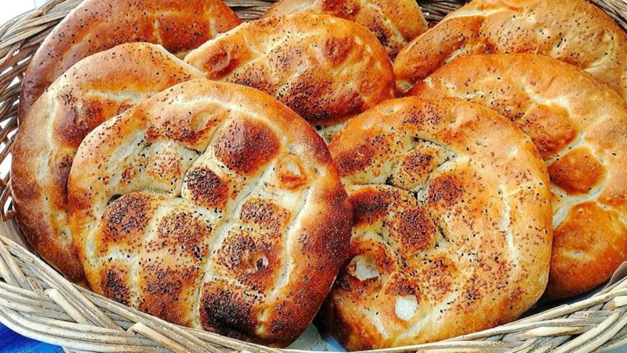 Ramazan pidesi zamla geliyor: 250 gramlık pidenin satış fiyatı 20 lira!