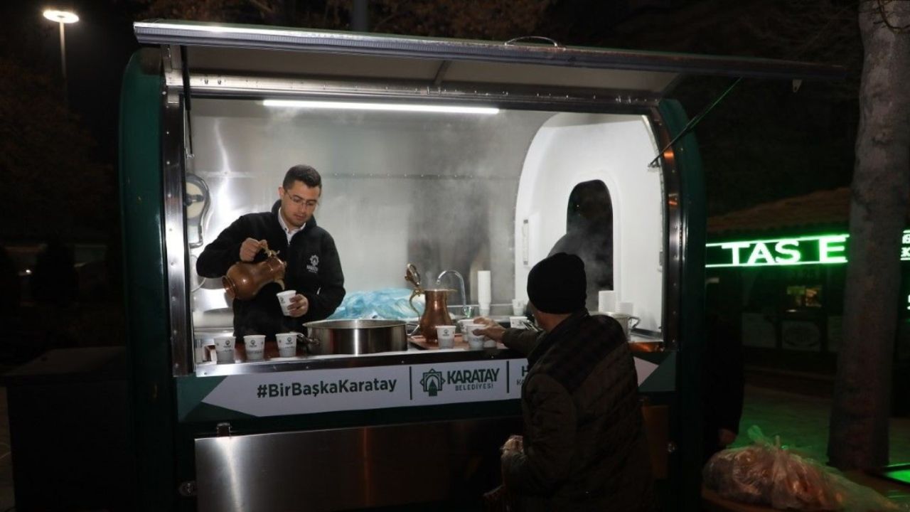 Karatay Belediyesi, sabahları 'sıcak çorba' servisine başladı!