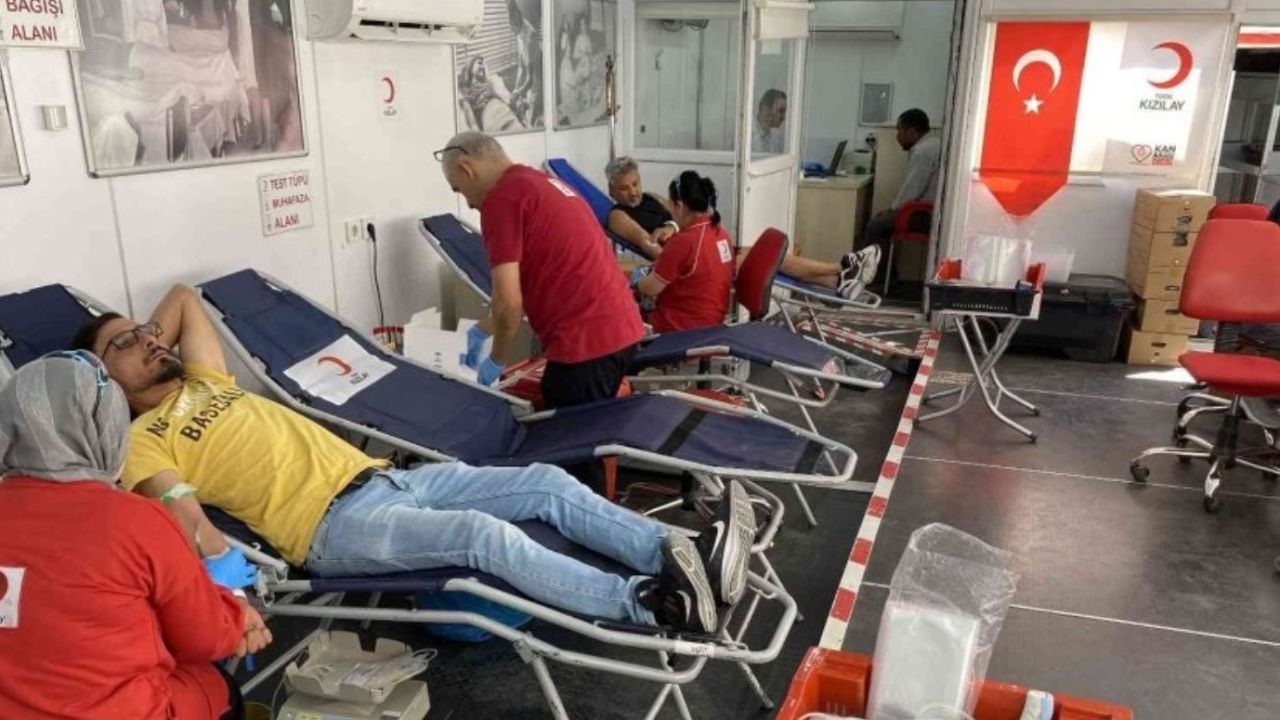 Konya'nın Kulu ilçesindeki kan bağışı kampanyasına rekor katılım! 
