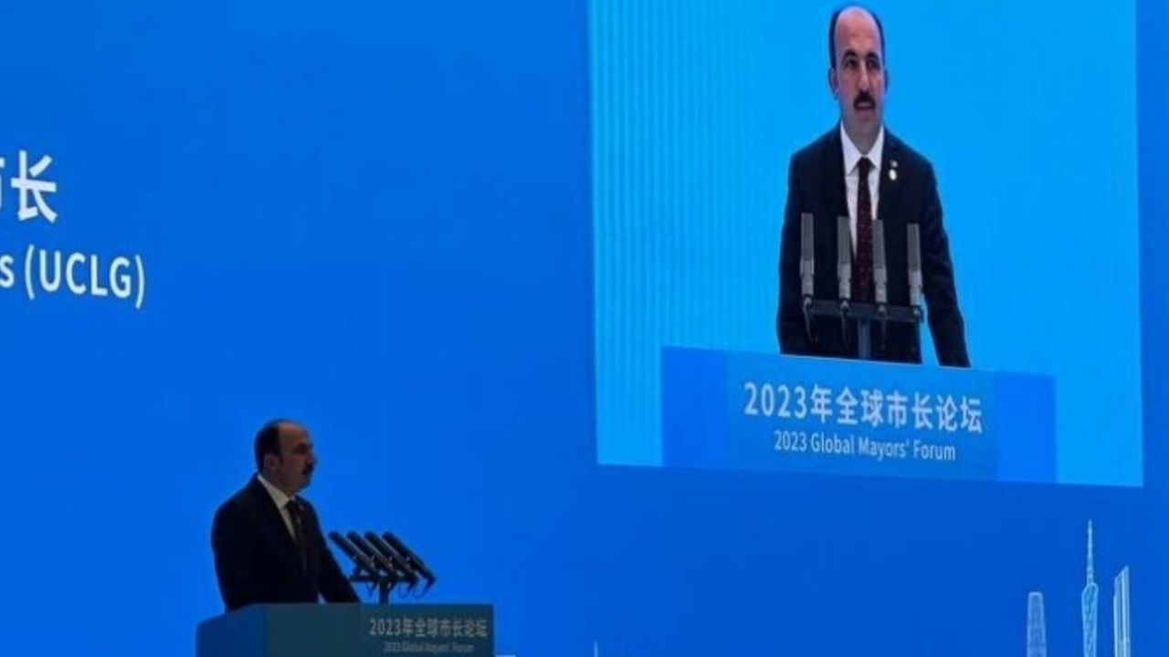 Başkan Altay'dan müthiş sunum: Çin'de Konya modeli belediyecilik konuşuldu! 
