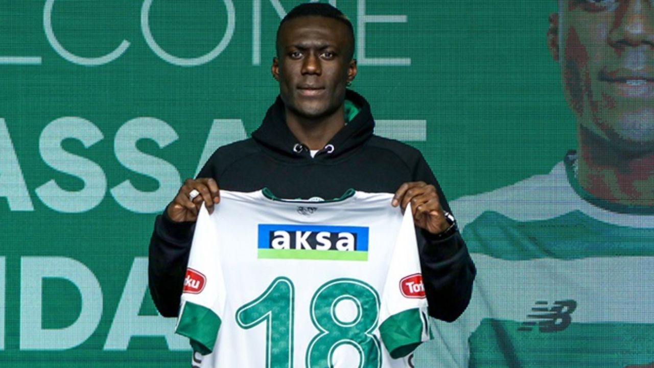 Konyaspor'a Senegalli forvet: Oliveira'nın yerine Ndao geldi