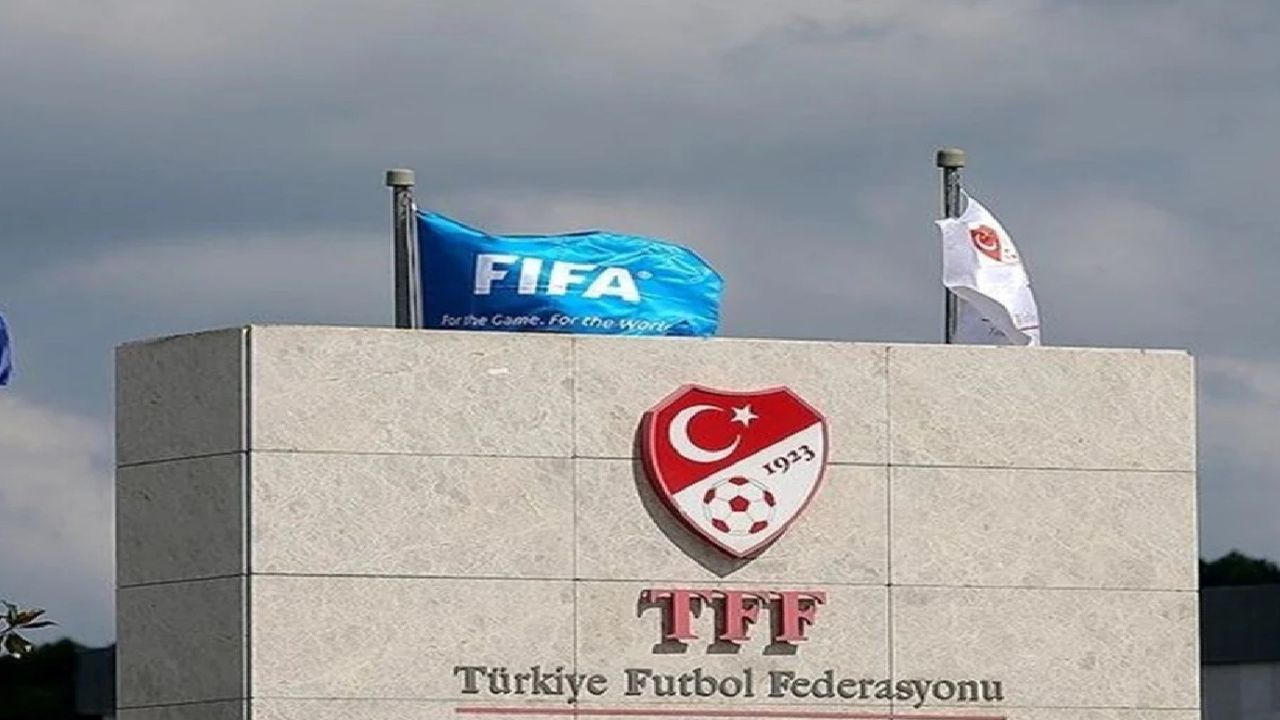 Fenerbahçe ve Beşiktaş'a şok: PFDK'ya sevk edildi