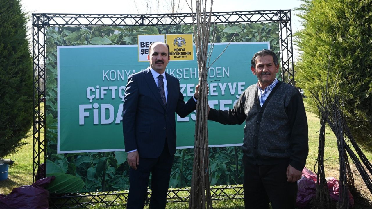 Konya çiftçisine müjde! Büyükşehir Belediyesi'nden çiftçilere fide ve fidan desteği