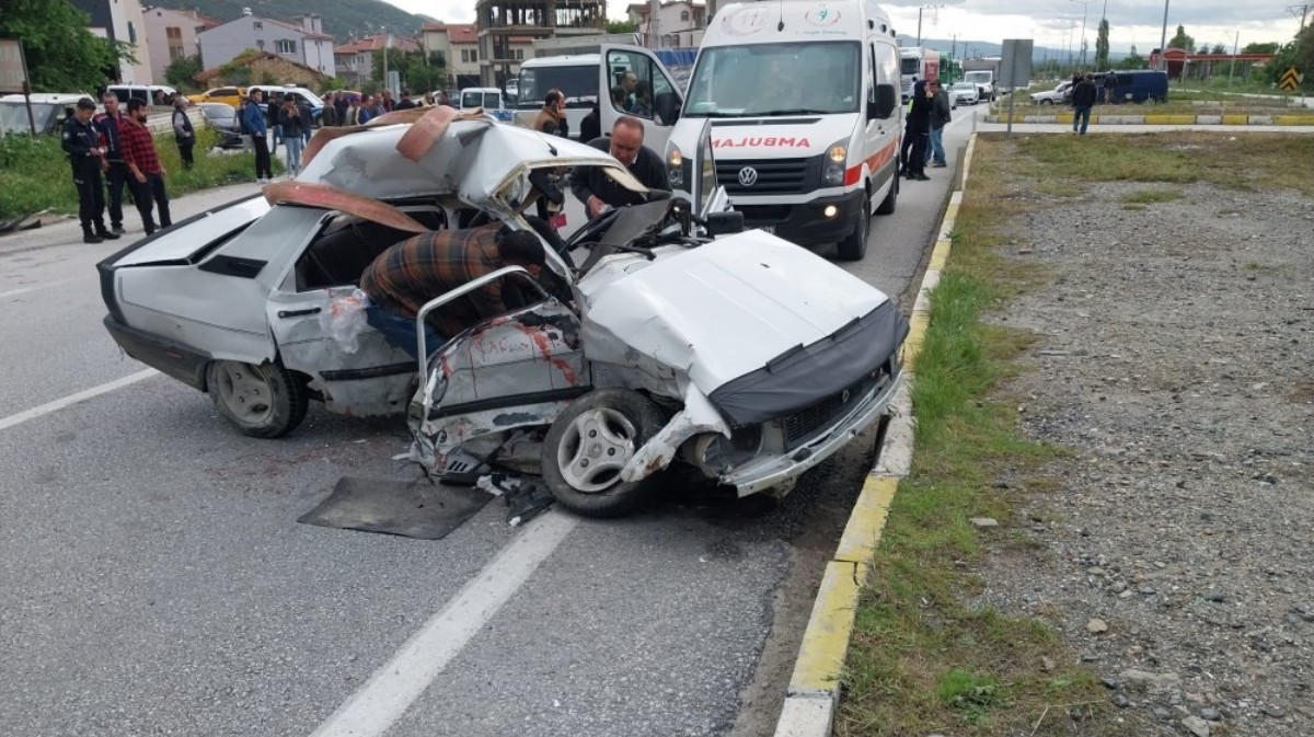 Afyonkarahisar-Konya kara yolundaki kaza