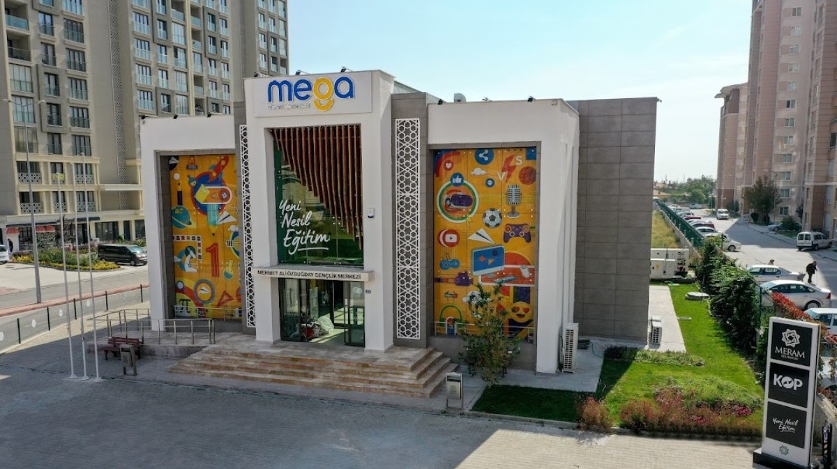 Meram Belediyesi'nin ödüllü eğitim projesi MEGA’da yaz okulu kayıtları başlıyor