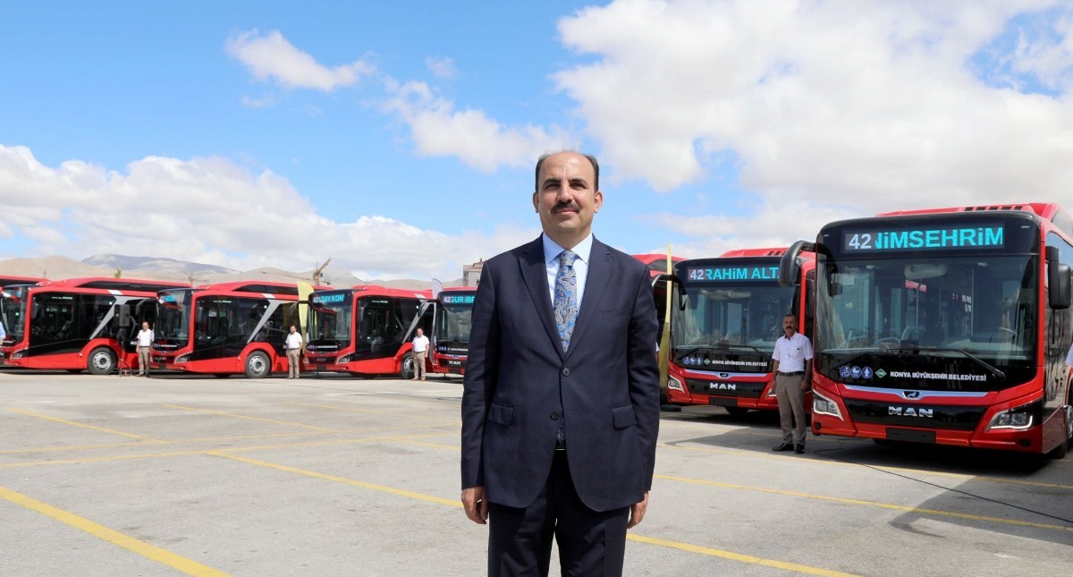 Konya'da ulaşım flosu 50 yeni otobüsle güçleniyor