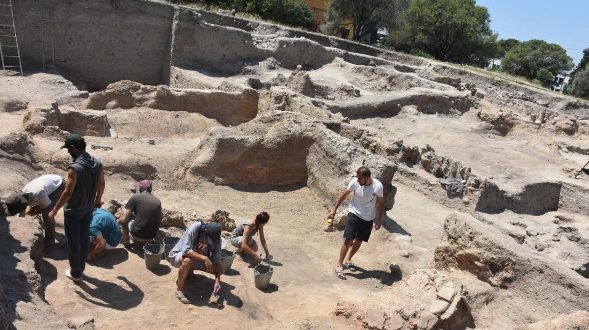 İzmir'de arkeolojik keşif Tam 7 bin 700 yıllık