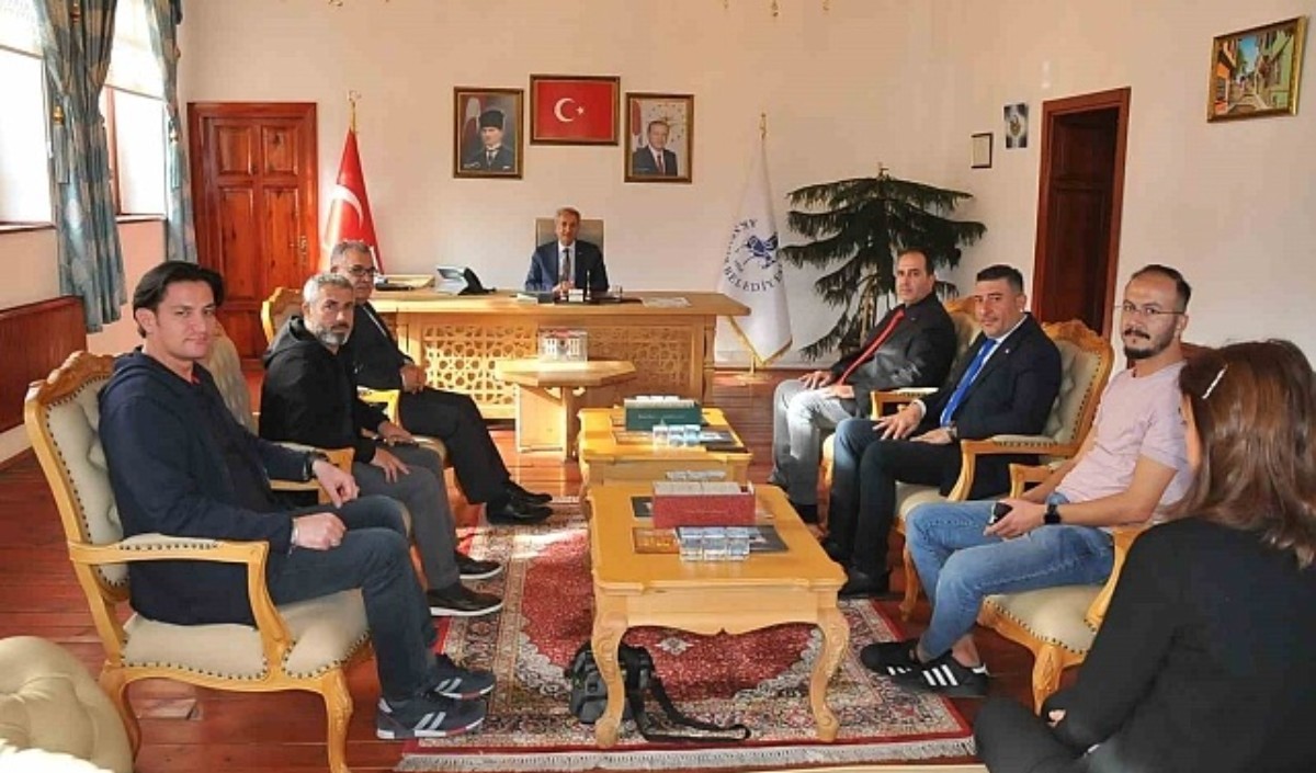 Akşehir Belediyesi'nden işçilere seyyanen zam kararı