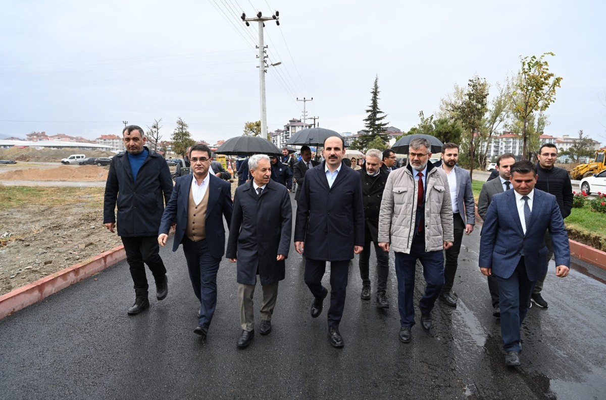 Konya'da bir ilçenin altyapısı 200 milyon liralık yatırımla yenileniyor