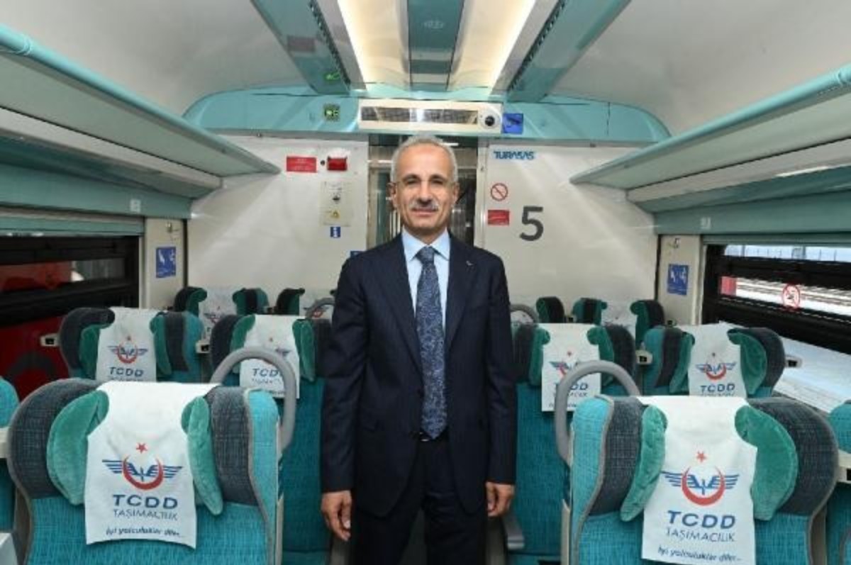 Konya-İstanbul YHT hattı 6 bin yolcuyla rekor kırdı