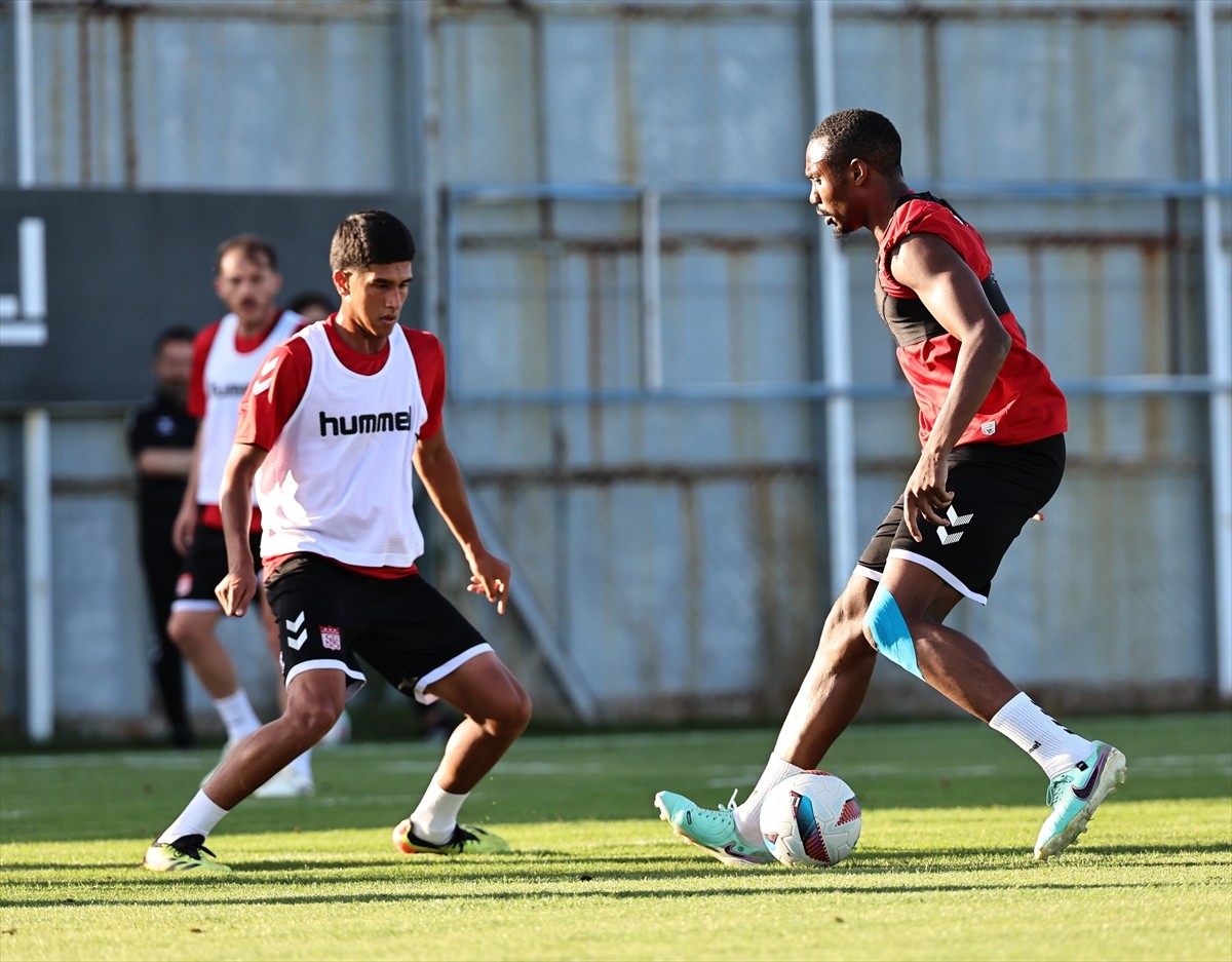 Net Global Sivasspor, Trendyol Süper Lig'in 5. haftasında oynayacağı Gaziantep FK maçının...