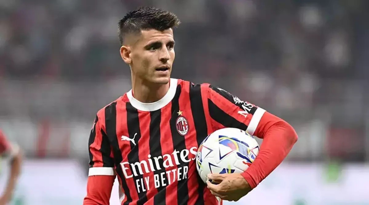 Galatasaray'ın Milan'dan transferi Morata imzaya geldi!